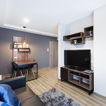 W2 Residence Бангкок Екстер'єр фото